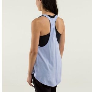Lululemon scalloped tank, size 6